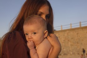Alexa Singer: Lindi Hingston and Baby
